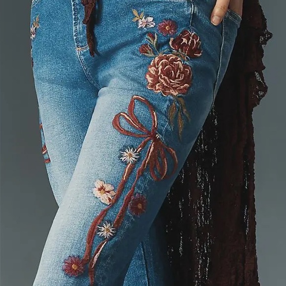 DRIFTWOOD Farrah High-Rise Flare Jeans Bows and Roses Anthropologie - Picture 3 of 4